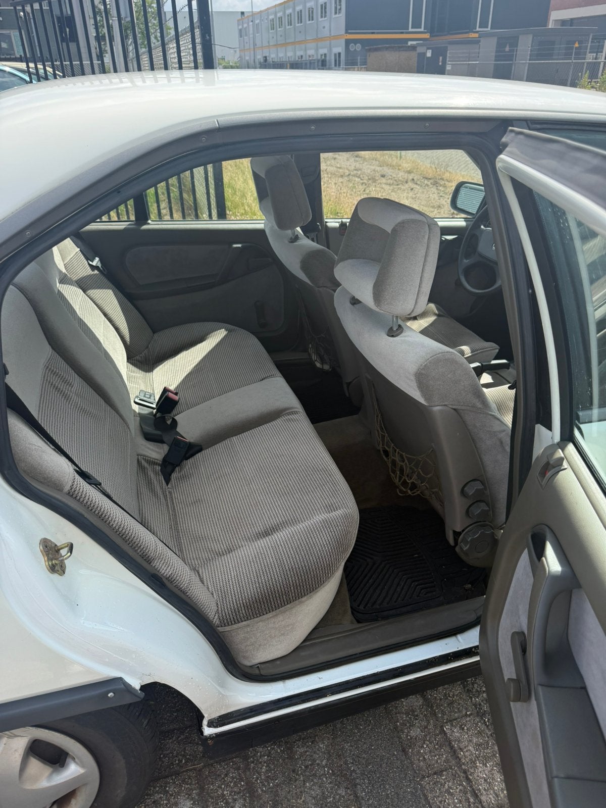 Opel Omega 2.0i Automaat 1987 1e Eigenaar 144.452km, foto 8