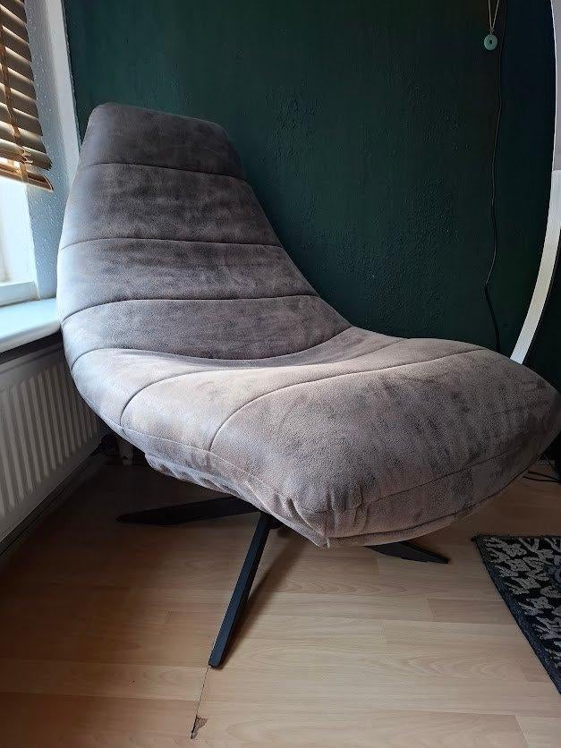 Basiclabel draaifauteuil, Huis en Inrichting, Ophalen, Gebruikt, 50 tot 75 cm, Leer