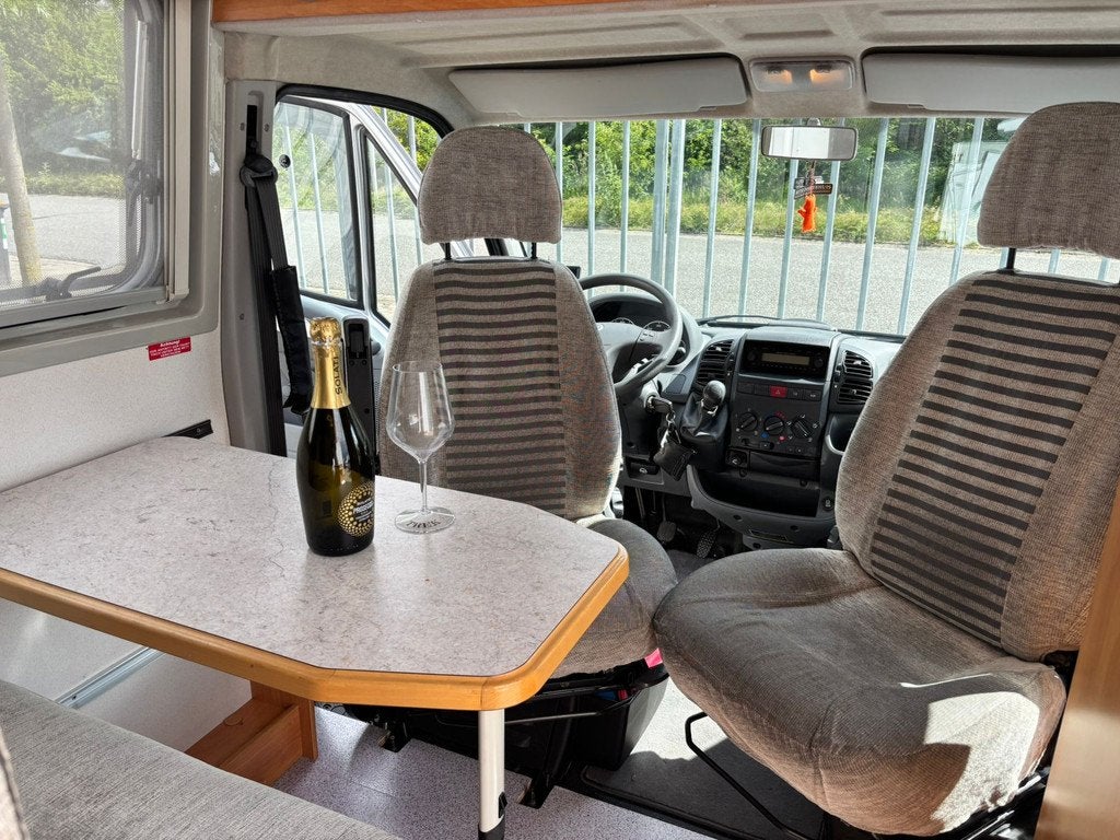 Knaus KNAUS BOXSTAR NIEUW STAAT ! NAP GARANTIE AIRCO, Buscamper of Camperbus, Ringverwarming, Info@autohuysruurlo.nl, Luifel