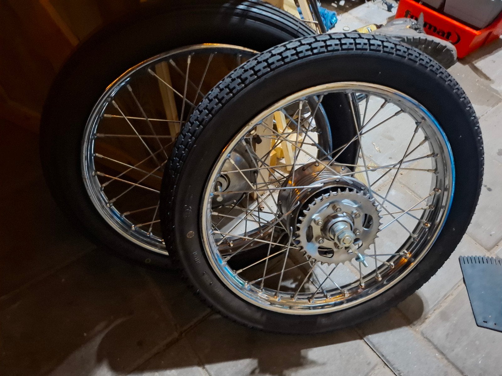 zundapp 517 set wielen nieuw, Ophalen of Verzenden