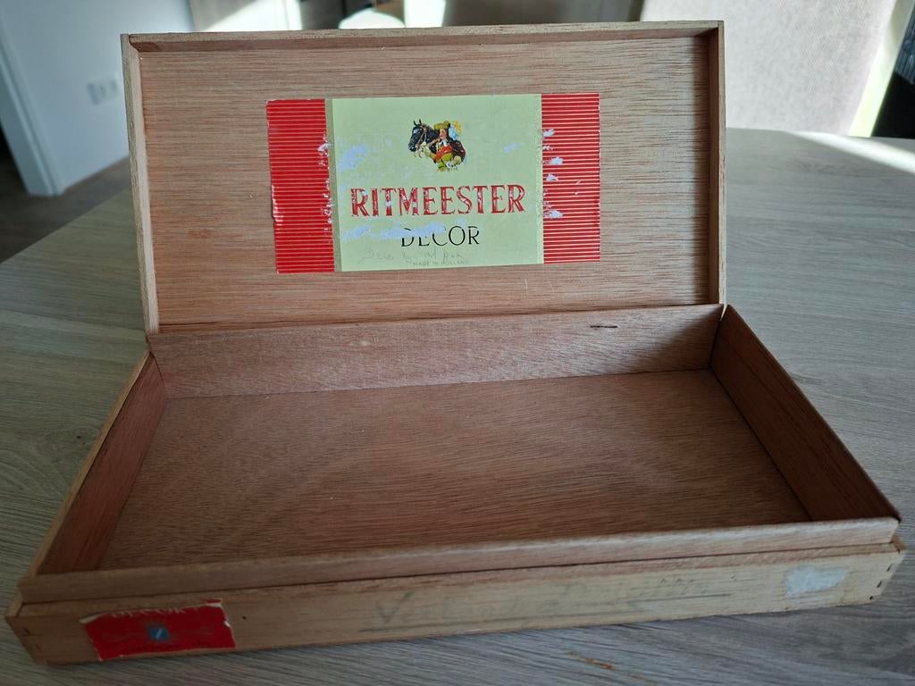 Houten orginele Sigarendoos ritmeester, Ophalen of Verzenden