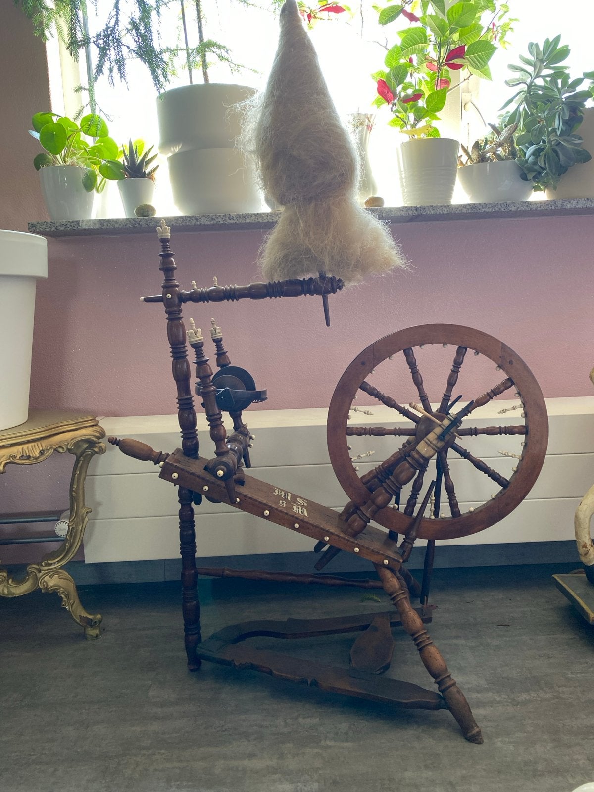 Antiek Houten Spinnewiel - Decoratief en Functioneel, Hobby en Vrije tijd, Ophalen, Gebruikt, Spinnewiel