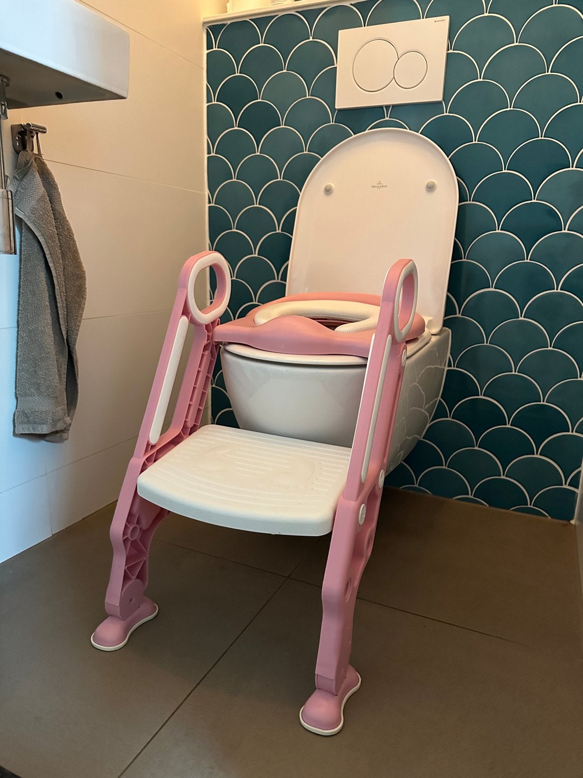 Roze kinder wc-bril met opstapje - 2 stuks, Ophalen, Gebruikt