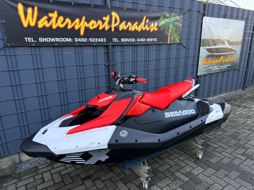 Sea-Doo Spark Trixx 90 3UP (bj 2026), Watersport en Boten, Jetski's en Waterscooters, Nieuw, Overige brandstoffen