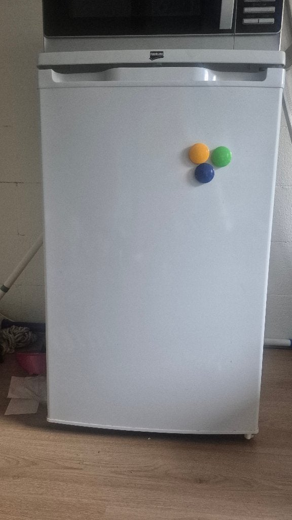 Tabletop Fridge, Ophalen, Zonder vriesvak, Minder dan 85 cm, 100 tot 150 liter