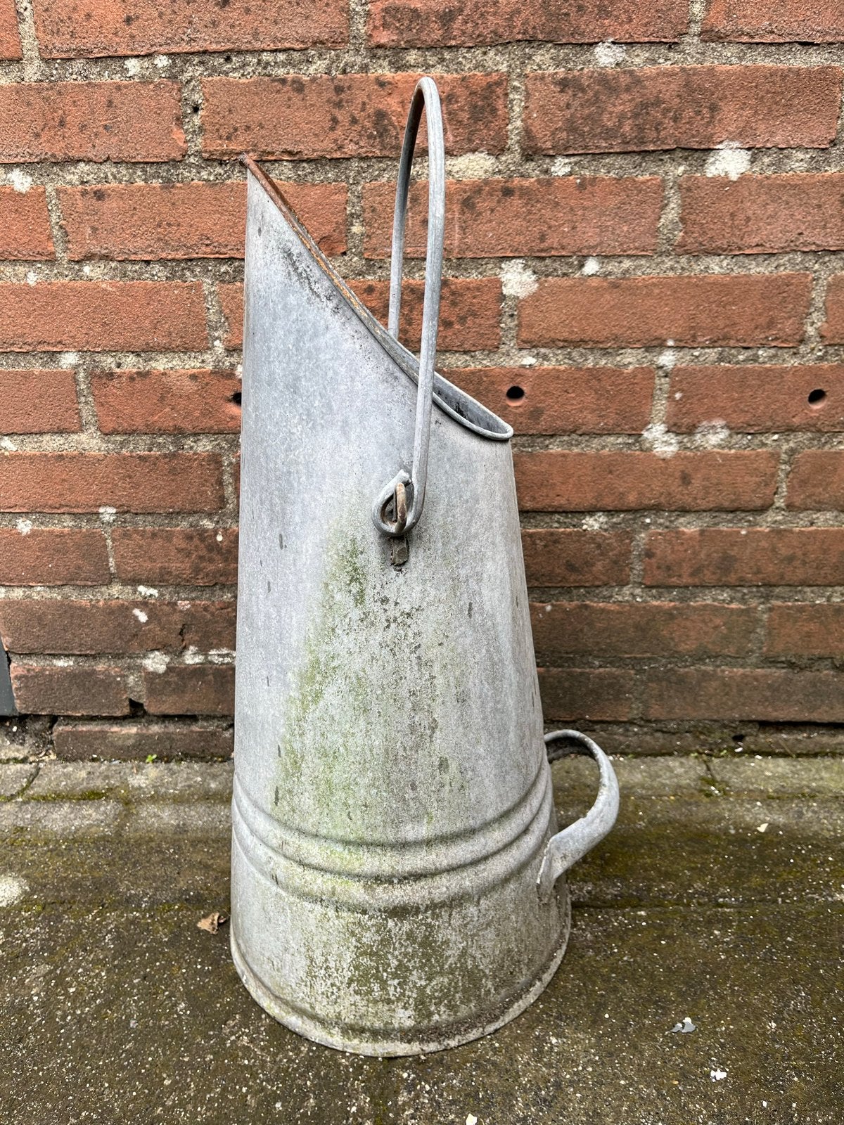 Vintage gegalvaniseerde kolenemmer met handvat, Ophalen