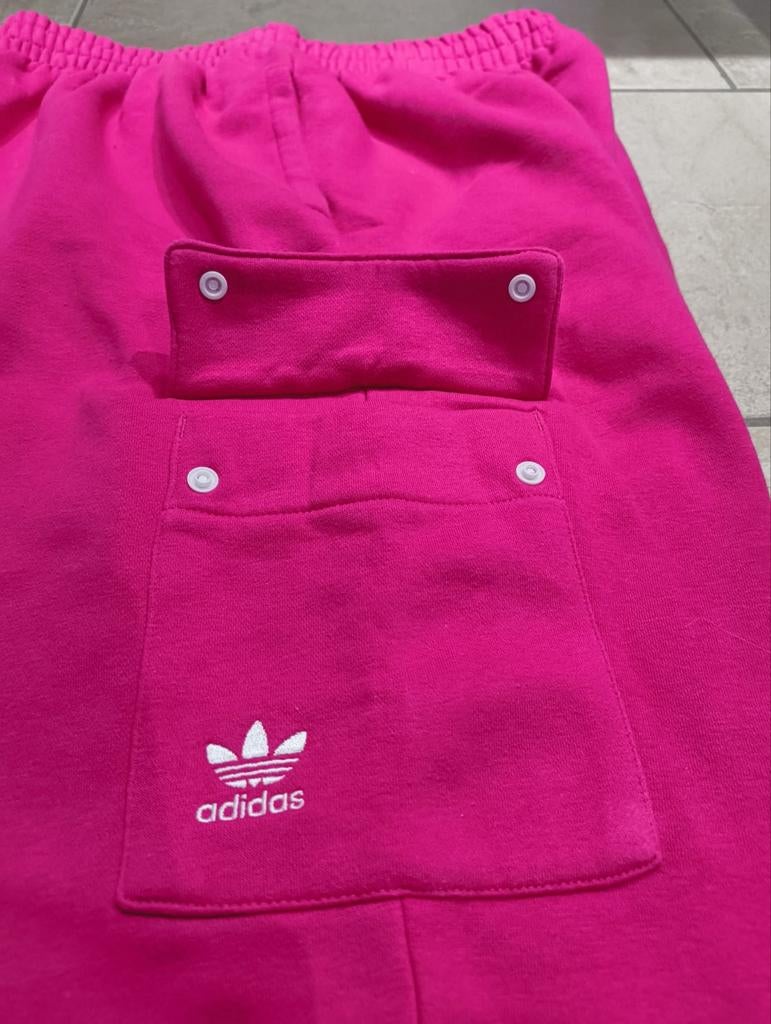 Adidas Roze Joggingbroek met Zakken nieuw mt XL, Adidas, Maat 46/48 (XL) of groter, Nieuw, Ophalen of Verzenden