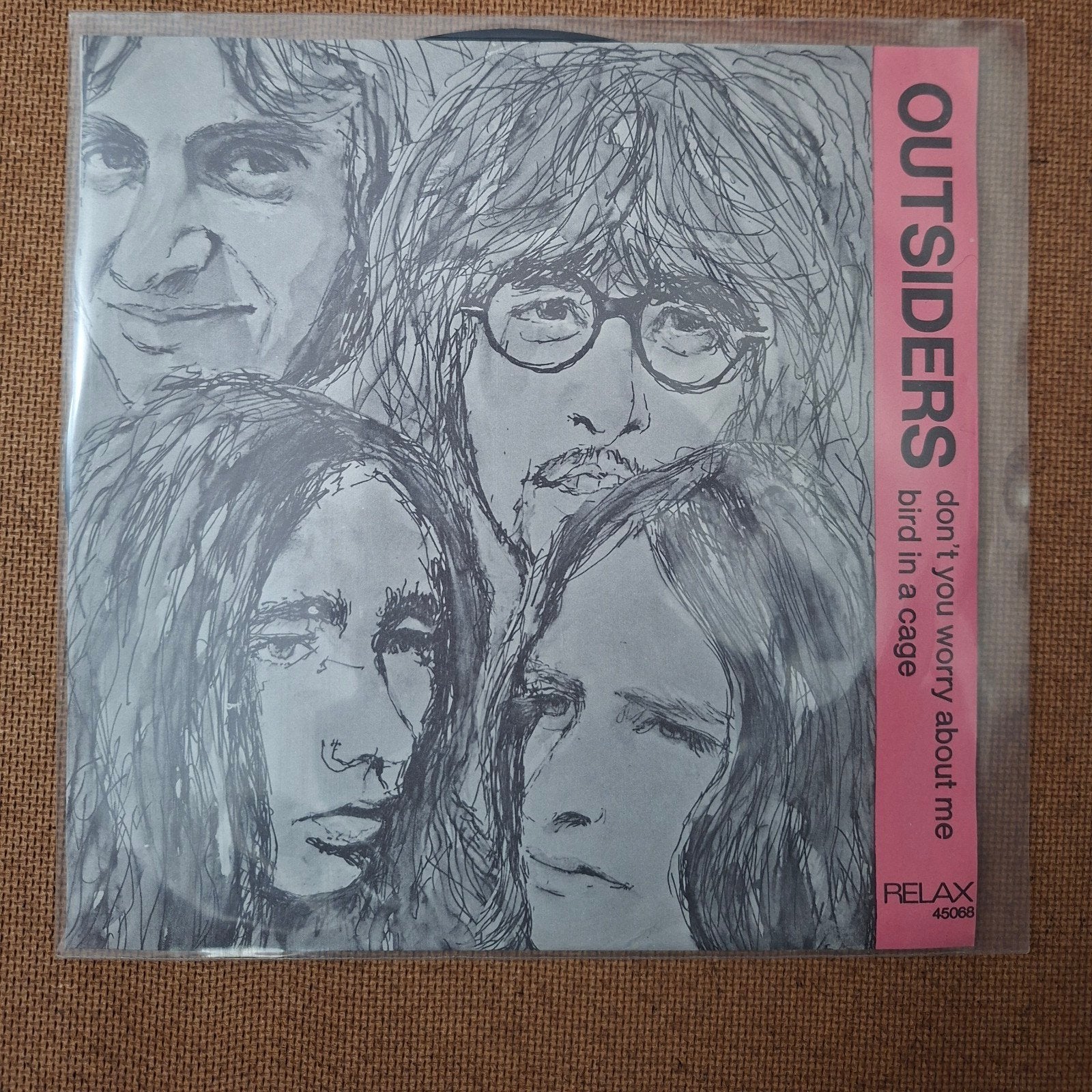 Outsiders - Don t you worry sbout me - Single is TOP, Ophalen of Verzenden, Gebruikt, 7 inch, Pop