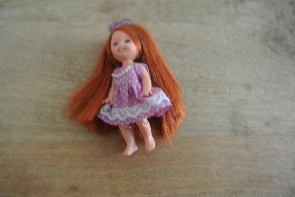 Barbie Shelly Kelly/ nr 61, Ophalen of Verzenden, Zo goed als nieuw, Pop