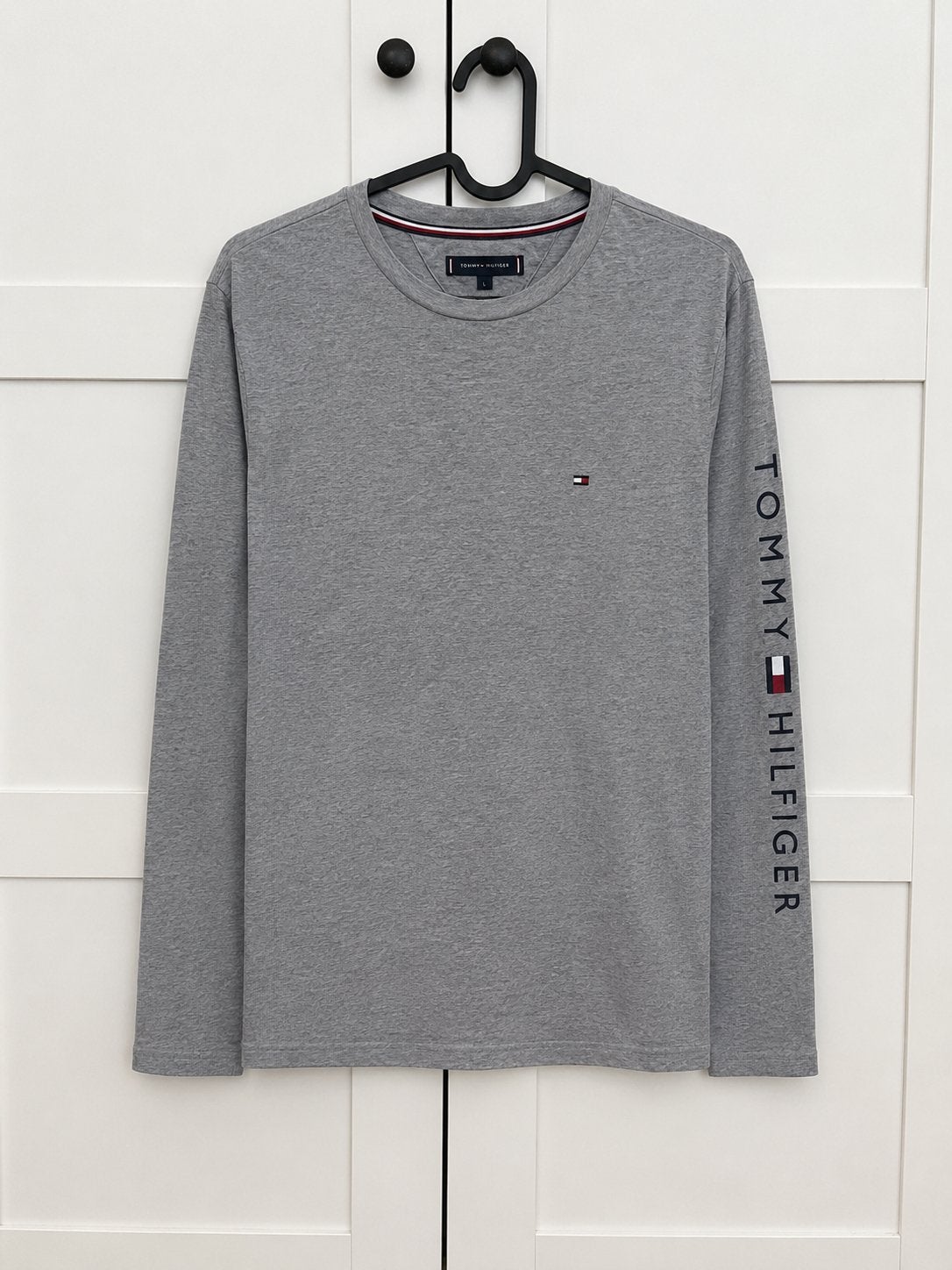 Tommy hilfigher longsleeve, Kleding | Heren, Ophalen of Verzenden, Zo goed als nieuw, Overige maten, Grijs