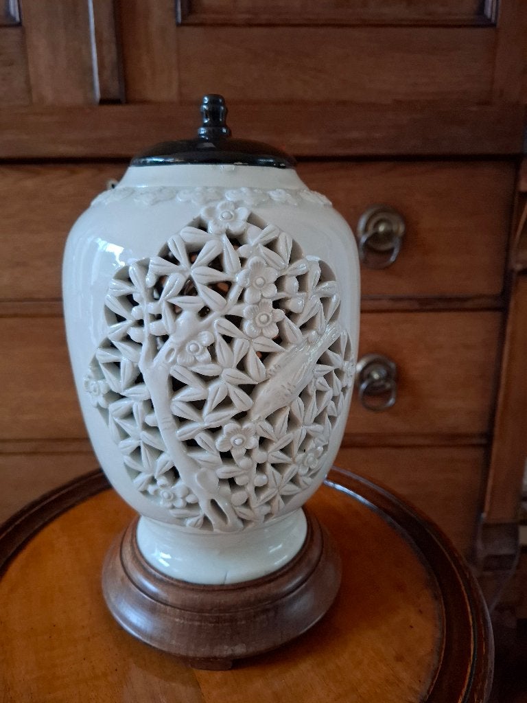 vintage tafellamp porselein, Huis en Inrichting, Lampen | Tafellampen, Overige materialen, Ophalen of Verzenden, Zo goed als nieuw