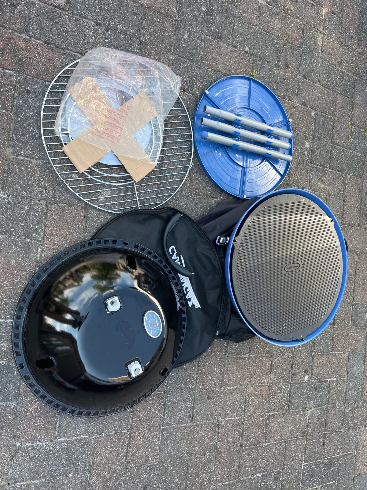 Campinggaz grill met gebruikerssporen, Ophalen, Gebruikt