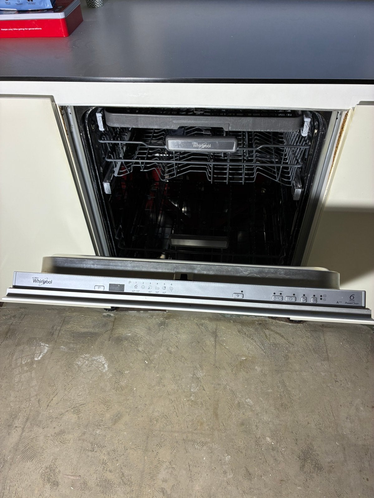 Inbouw vaatwasser whirlpool, Witgoed en Apparatuur, Vaatwasmachines, Ophalen, Zo goed als nieuw, Inbouw, Minder dan 85 cm