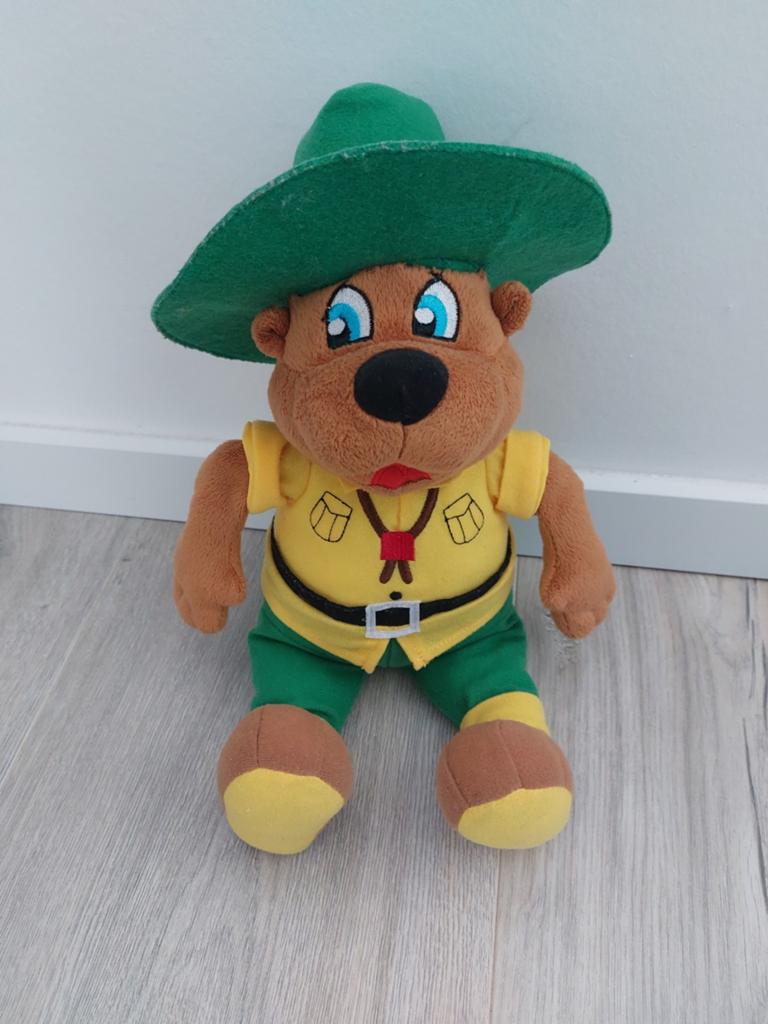 Knuffel Bollo de beer Landal boswachter L1844, Kinderen en Baby's, Speelgoed | Knuffels en Pluche, Ophalen of Verzenden, Zo goed als nieuw