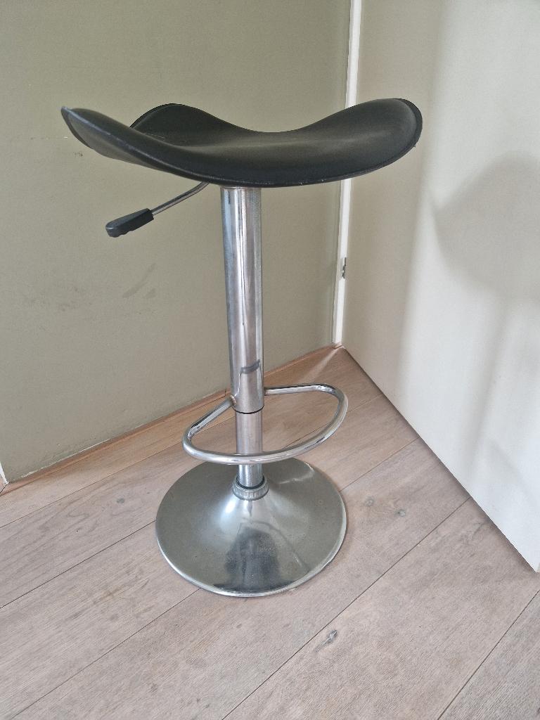 barkruk, Huis en Inrichting, Barkrukken, Ophalen, Gebruikt, 60 tot 90 cm, 1 kruk