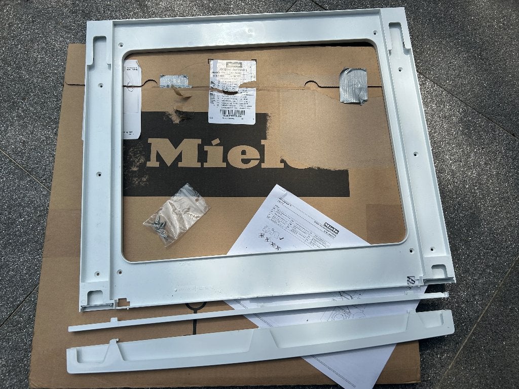 Miele Tussenstuk WTV 412 wit, Ophalen of Verzenden, Zo goed als nieuw