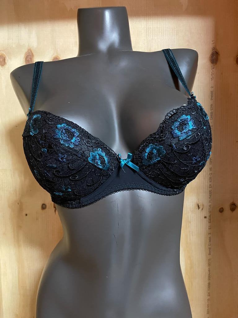 Aubade push up bh 75c - 80c - 70d - 70e model qc18, Verzenden, Zwart, BH