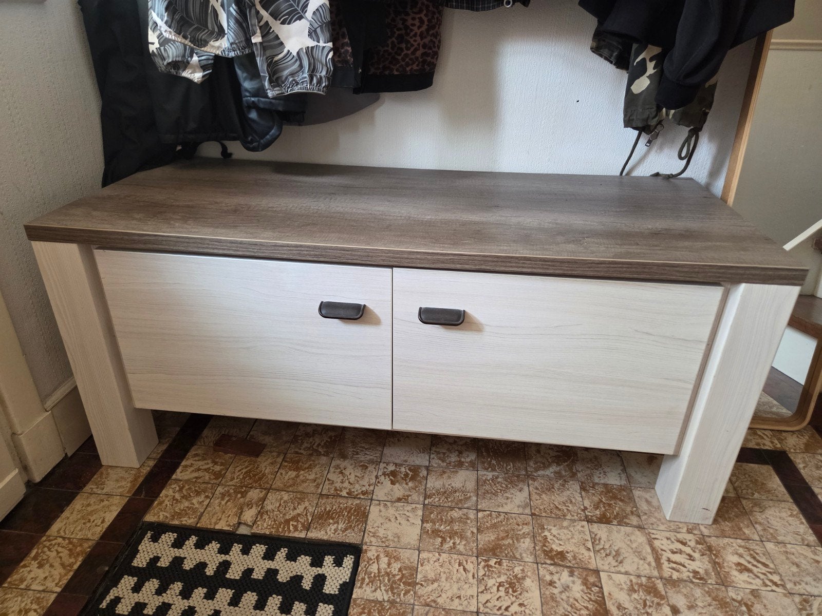 Halkast of tvkast, Huis en Inrichting, Ophalen