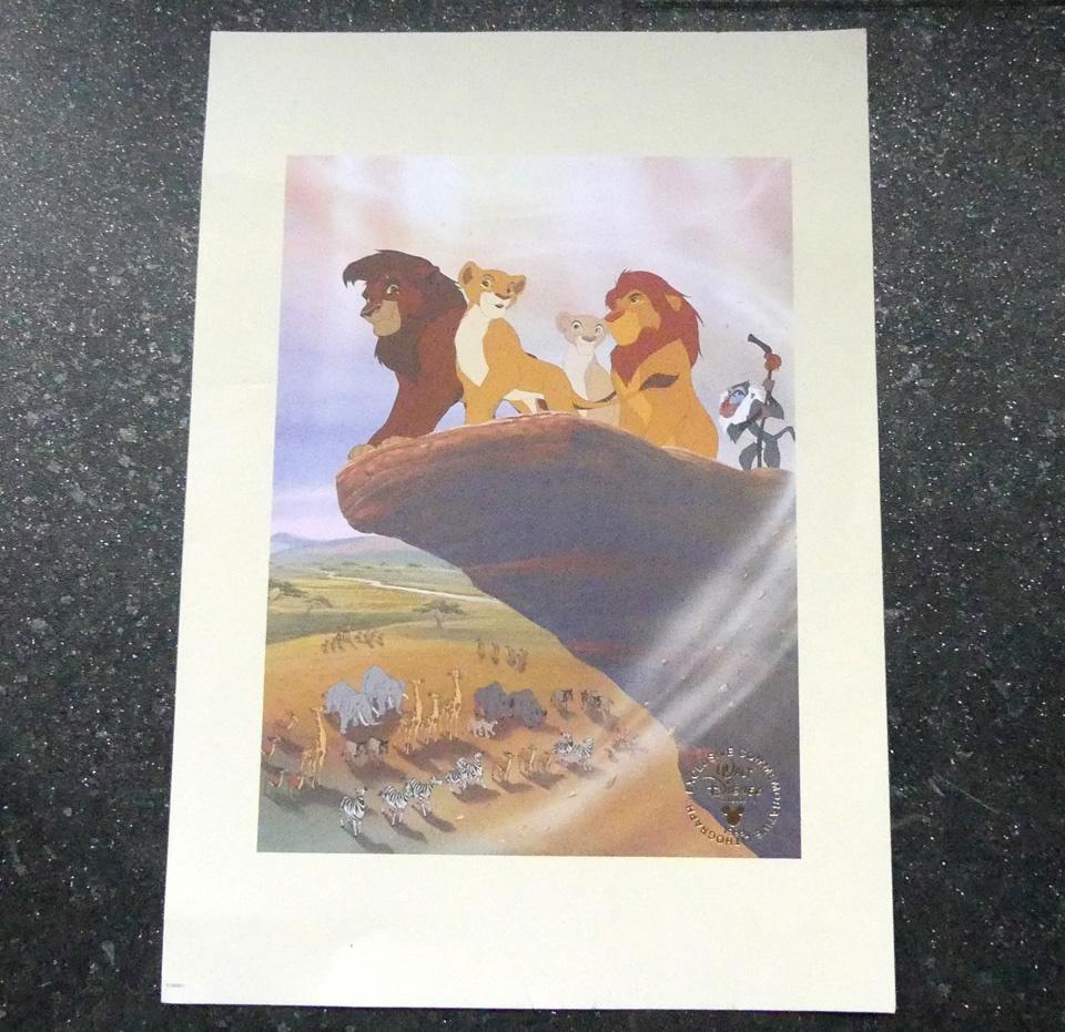 Walt Disney litho print The Lion King film 1999, Ophalen of Verzenden, Leeuwenkoning of Jungle Boek, Gebruikt, Plaatje of Poster