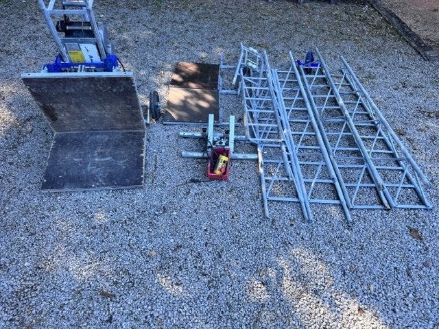 Ladderlift/ Pannenlift COMABI APACHE BA 150 ST – ca. 11,5 m, Doe-het-zelf en Verbouw, Bouwliften, Gebruikt, Bouwlift, Ophalen