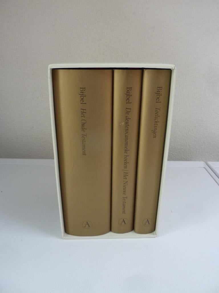 Bijbelboeken uit de gouden reeks. In cassette., Ophalen of Verzenden, Zo goed als nieuw, Christendom | Katholiek