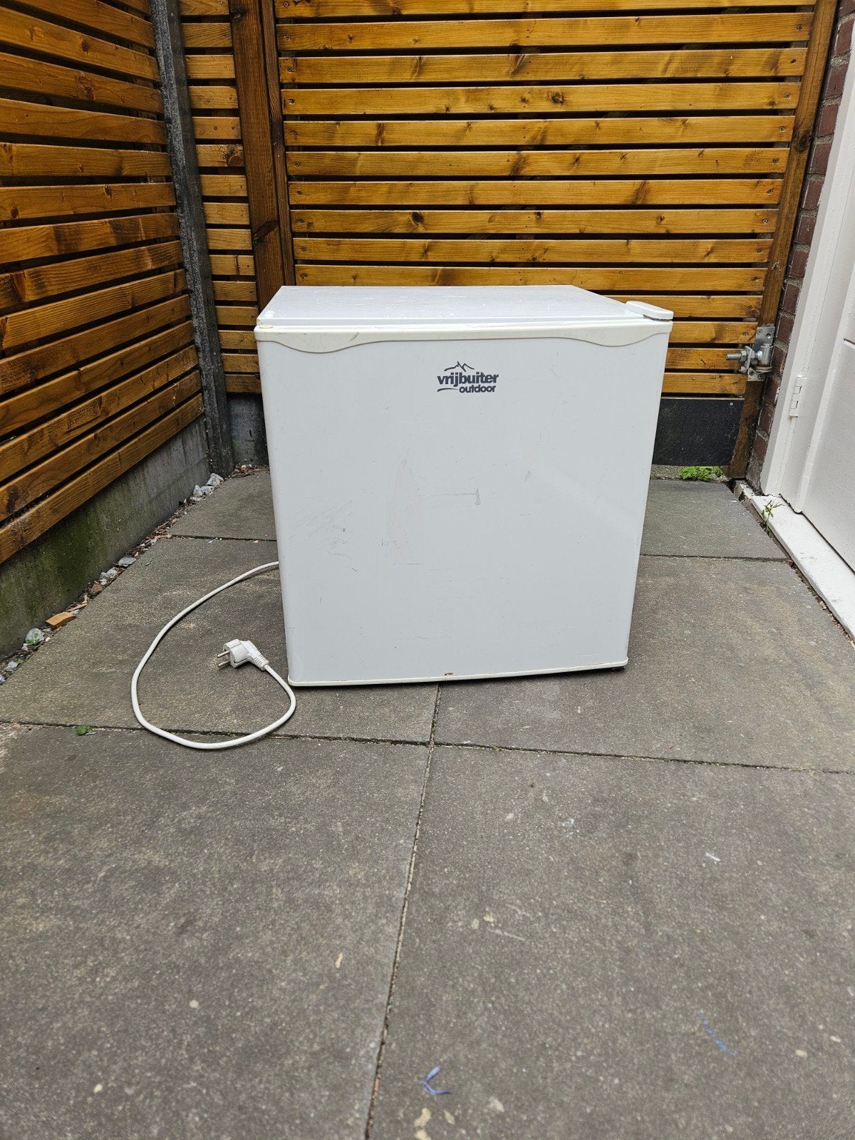 Vrijbuiter Camping Koelkast - Compact en Handig, Ophalen, Gebruikt, Minder dan 75 liter, Met vriesvak
