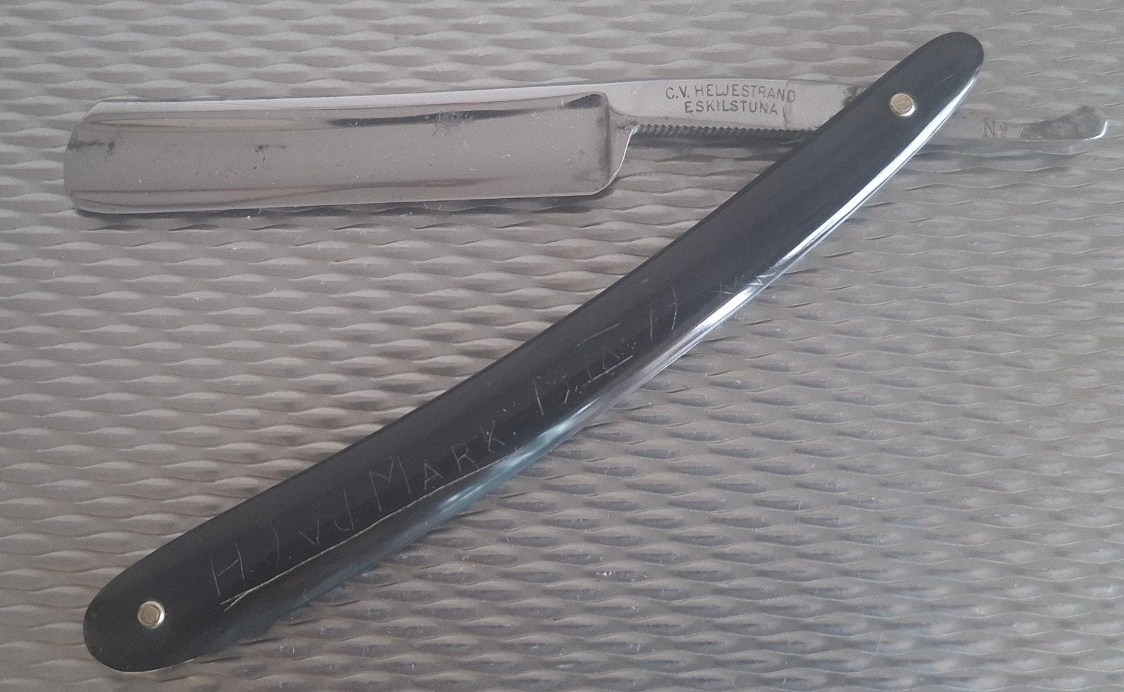 C.V. Heljestrand No.7 — Zweedse Straight Razor Shave ready, Ophalen of Verzenden