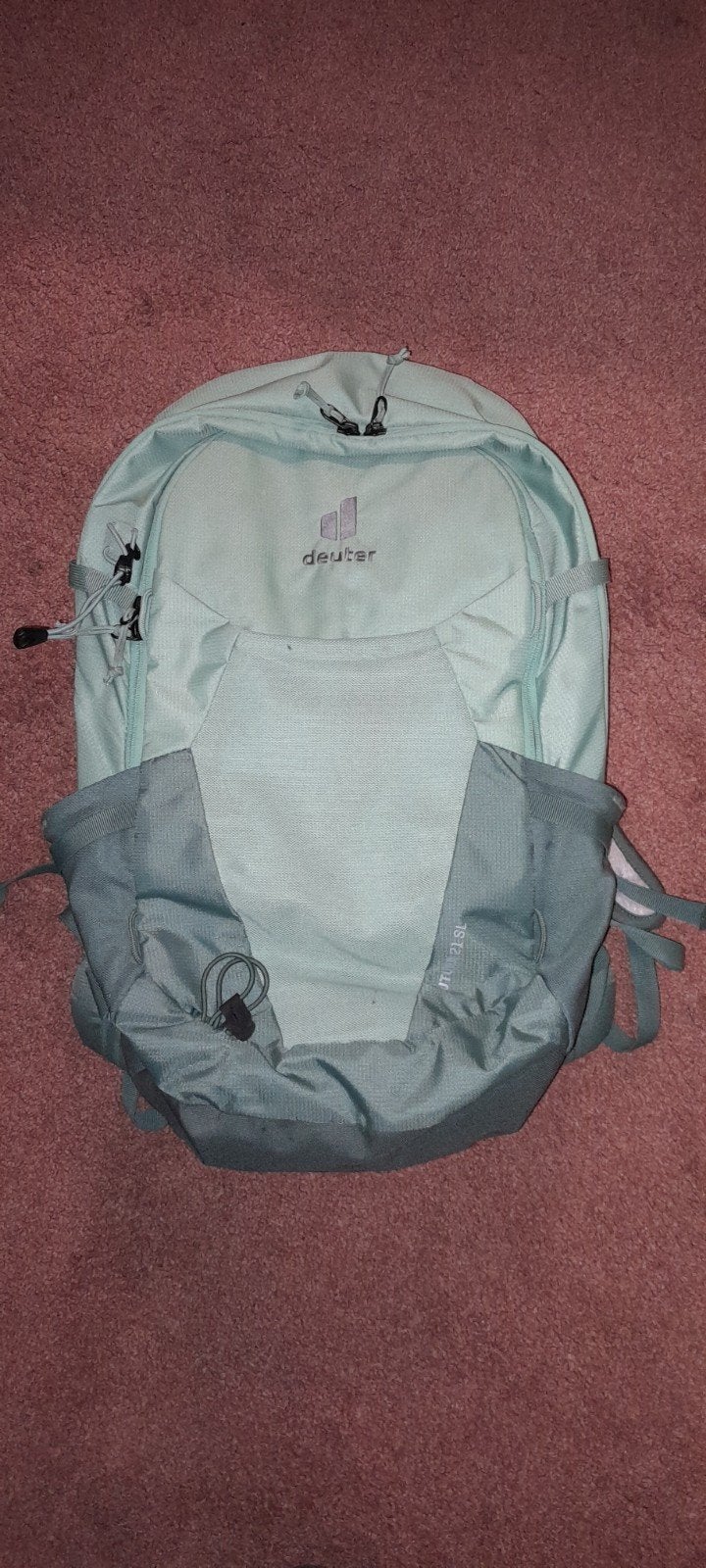 Deuter rugzak, lichtgroen, ideaal voor trekking, 25 tot 40 cm, Zo goed als nieuw, Overige merken, 45 tot 60 cm