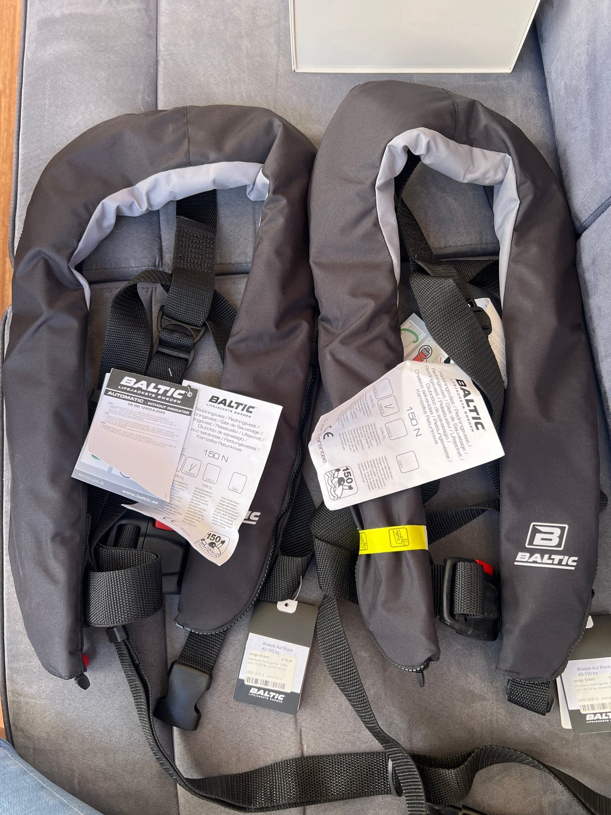 2x Nieuwe Baltic Breeze Automatische Reddingsvesten 150N, Watersport en Boten, Ophalen of Verzenden, Nieuw, Dame of Heer, Reddingsvest of Zwemvest