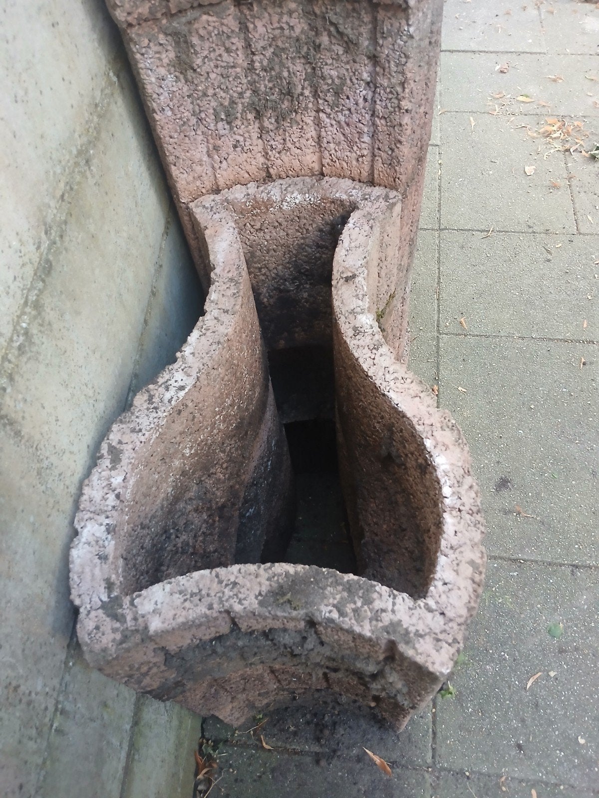 Betonnen bloembakken, golfvormig, voor tuin of balkon, Tuin en Terras, Bloembakken en Plantenbakken, Ophalen, Gebruikt, Balkon
