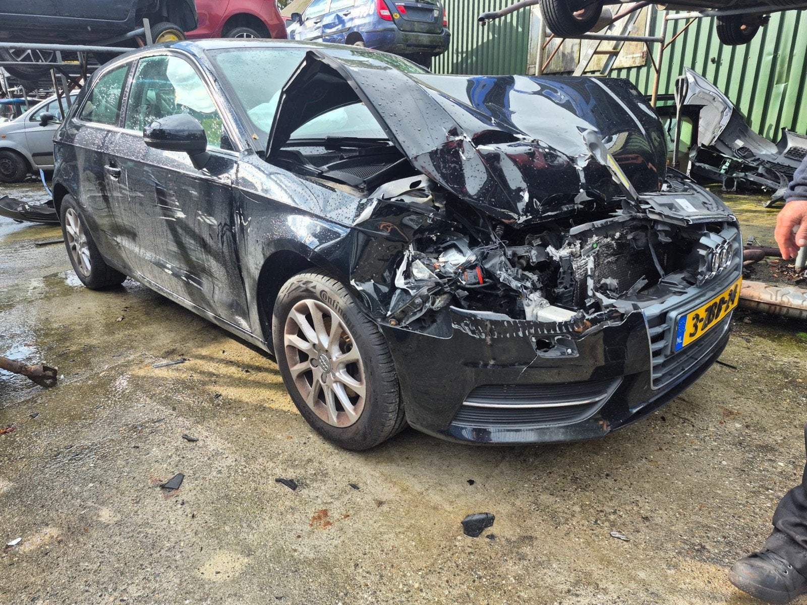 Audi A3 1.2 Tfsi 81KW 3 DRS 2014 Zwart, Ophalen, Zwart, Handgeschakeld, Benzine