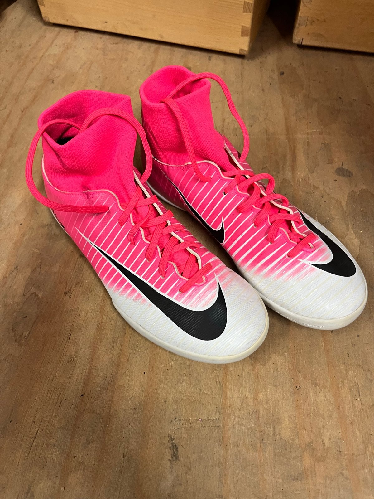 Nike Mercurial X zaalvoetbalschoenen roze/wit maat 37,5, Overige maten, Ophalen of Verzenden, Roze, Voetbal