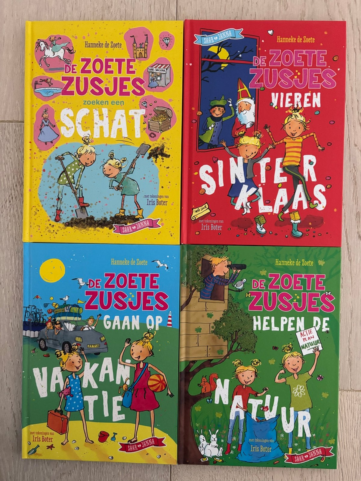 4 boeken De Zoete Zusjes - Zo goed als nieuw, Boeken, Ophalen of Verzenden, Zo goed als nieuw, Fictie algemeen