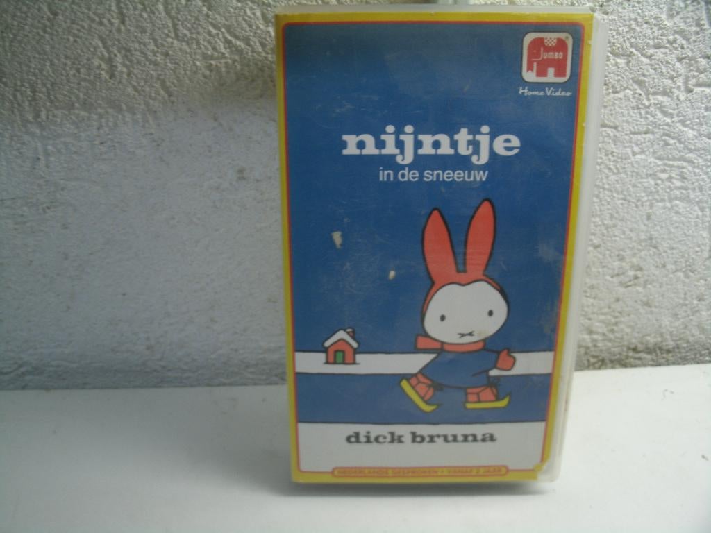 vhs 86a nijntje in de sneeuw, Cd's en Dvd's, VHS | Kinderen en Jeugd, Alle leeftijden, Ophalen of Verzenden, Zo goed als nieuw