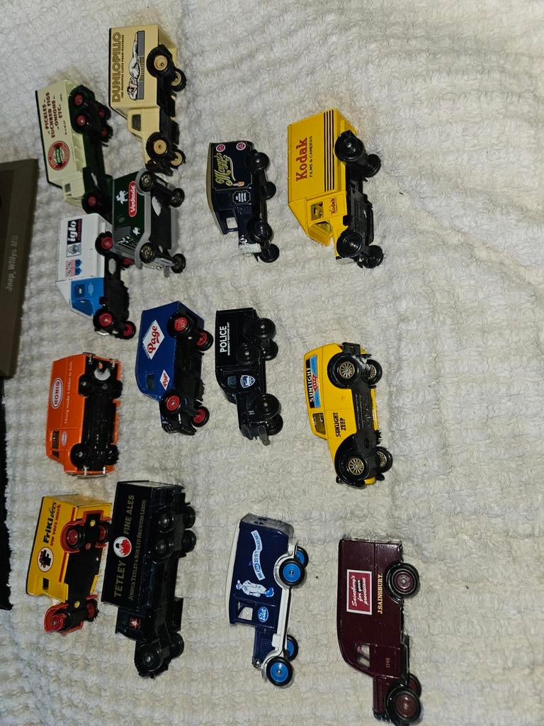 Autotjes 16 stuks, Ophalen of Verzenden