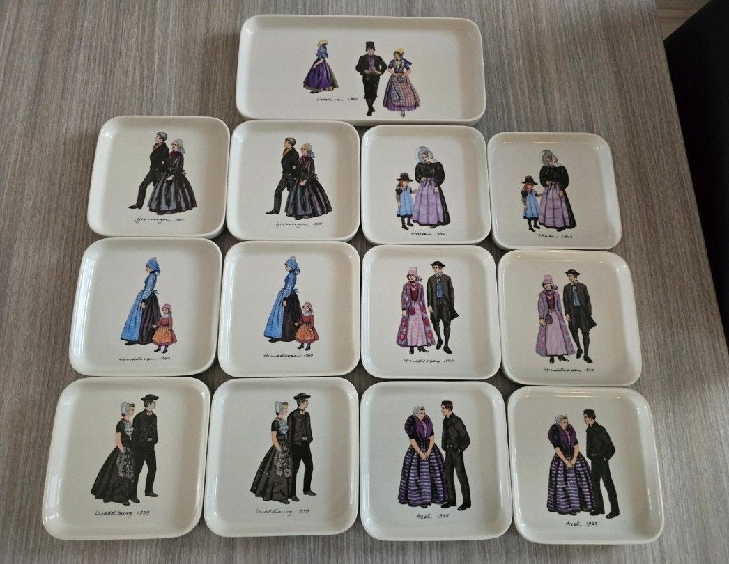 Villeroy & Boch bordjes met klederdracht motieven, Ophalen