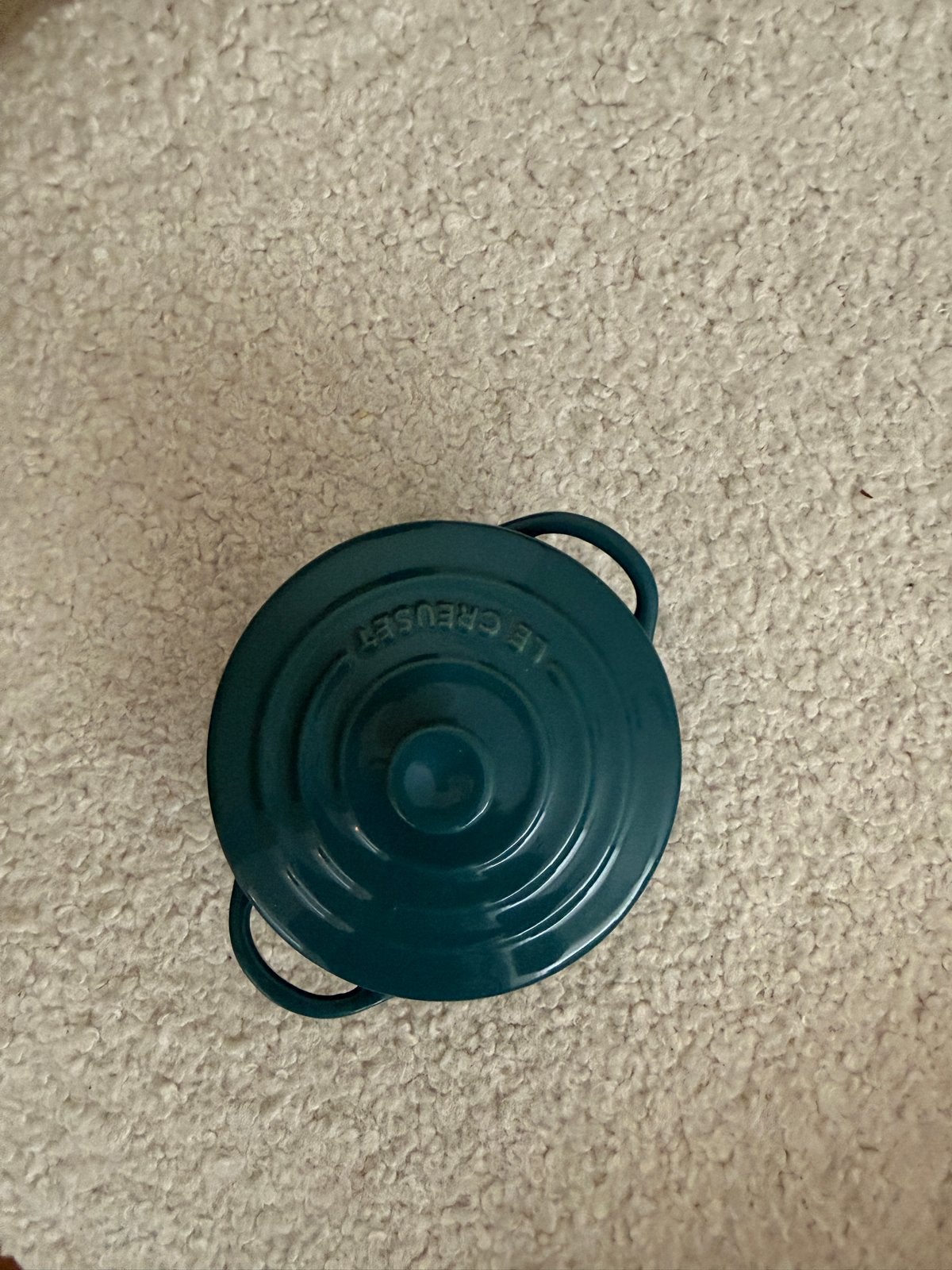 Le Creuset Mini Cocotte Teal - Zo goed als nieuw, Le Creuset, Ophalen of Verzenden, Zo goed als nieuw, Steen/keramiek