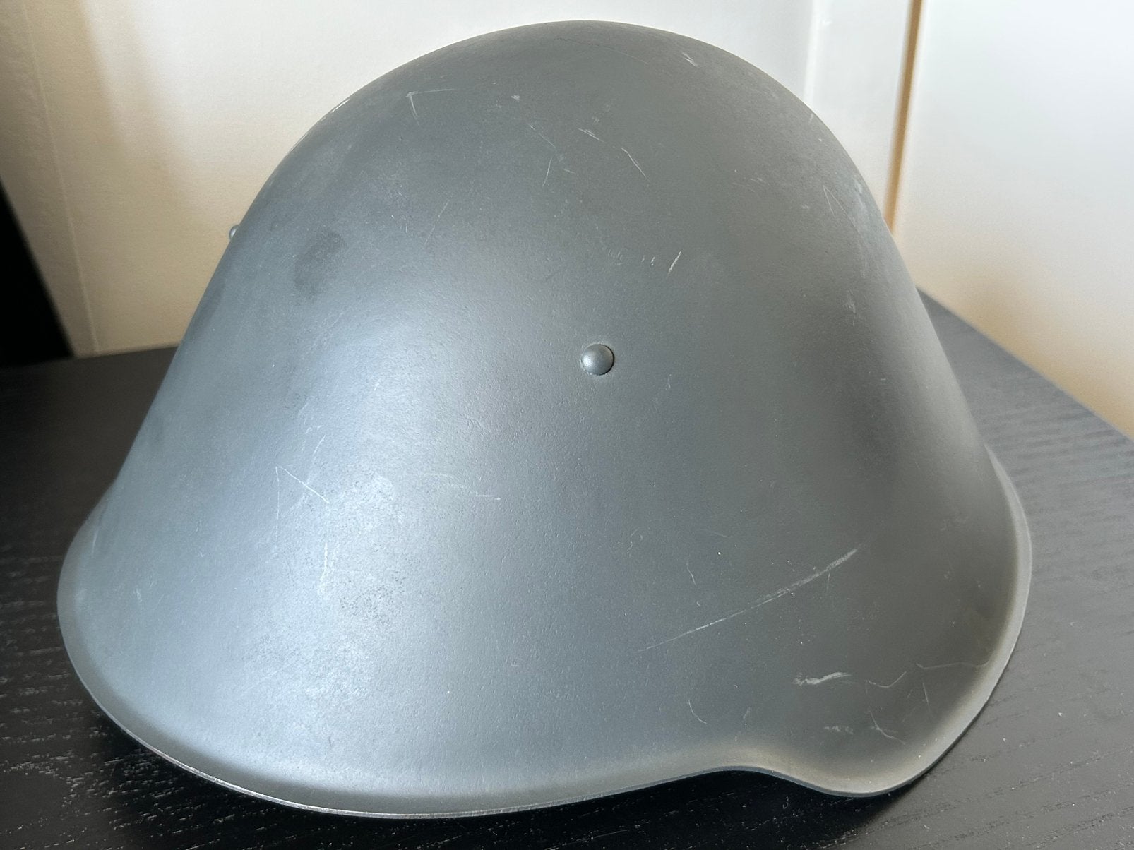 NVA M56/II helm met liner, Verzamelen, Militaria | Algemeen, Ophalen of Verzenden, Landmacht, Duitsland, Helm of Baret