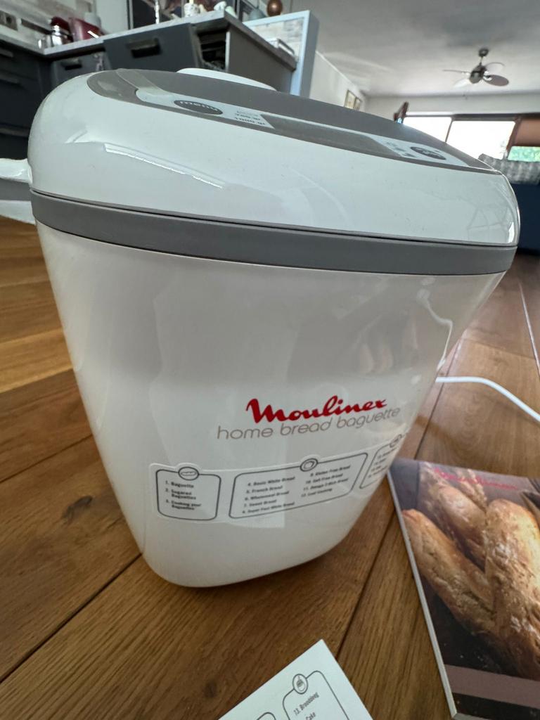 Moulinex OW6101 Broodbakmachine, Witgoed en Apparatuur, Broodbakmachines, Zo goed als nieuw, Met timer, 800 tot 1200 gram deeg