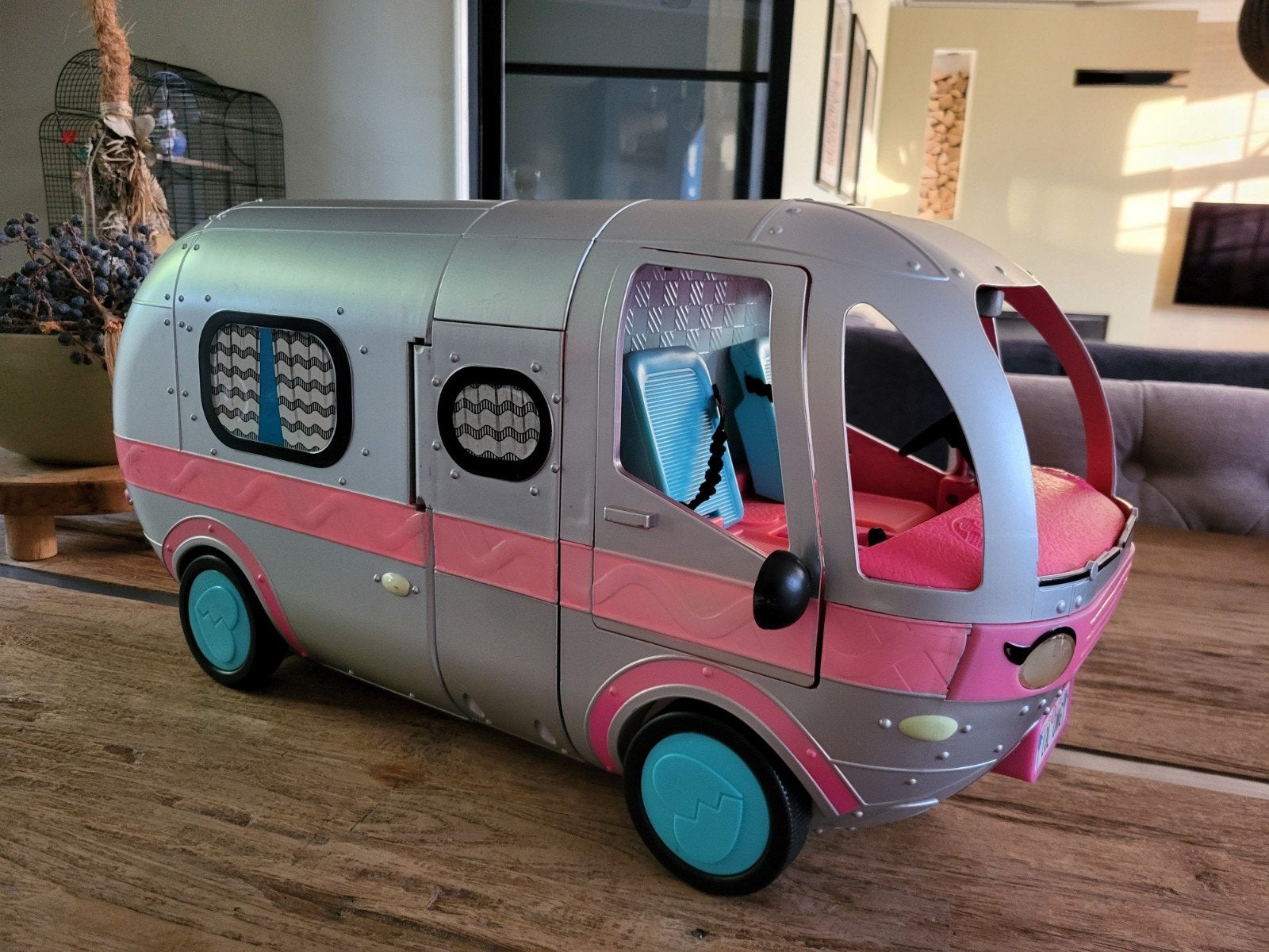 L.O.L. Surprise! OMG Glamper 2-in-1 Camper Speelset, Ophalen of Verzenden, Zo goed als nieuw