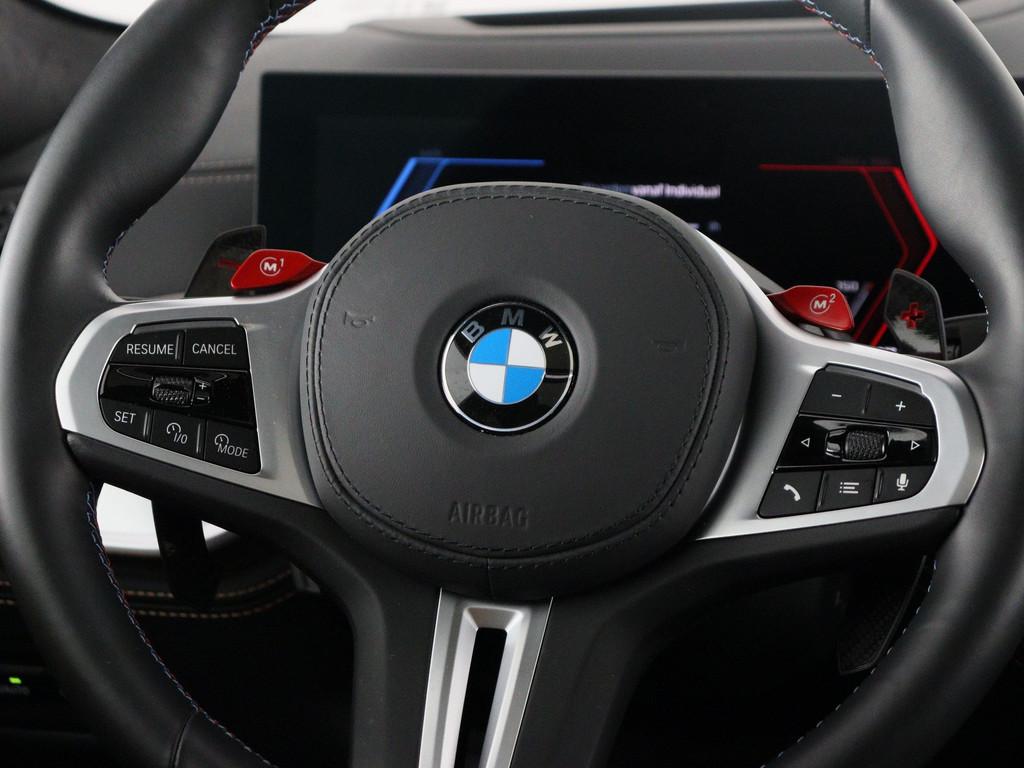 BMW X6M Competition Urban Green II uni (P9P) (bj 2025), Auto's, BMW, Gebruikt, Met garantie (alle), 4395 cc, Bedrijf