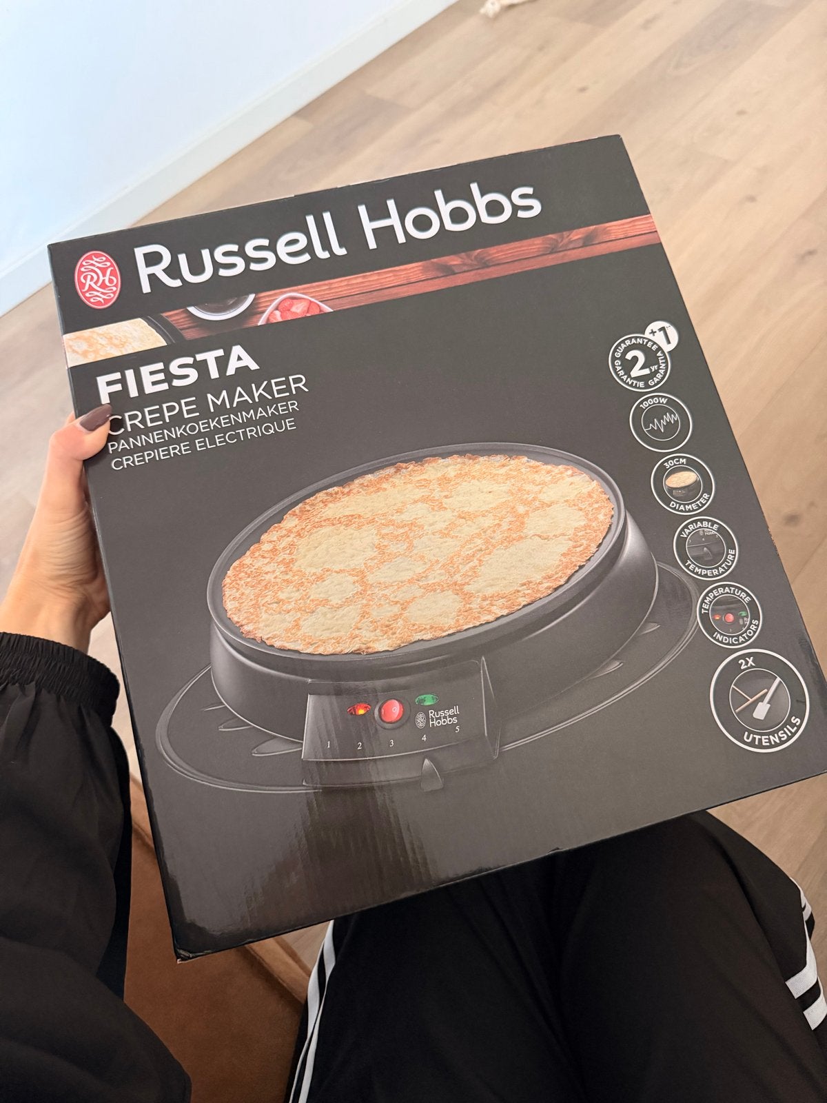 Russell Hobbs Fiesta Crêpe Maker - Nieuw in doos, Ophalen, Overige typen, Nieuw, Zwart