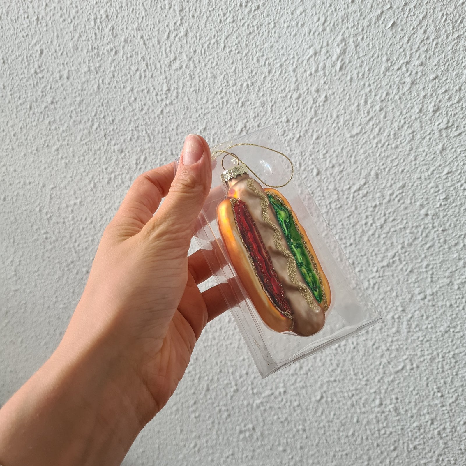 Christmas ornament bruine kerstbal hotdog., Ophalen of Verzenden, Nieuw