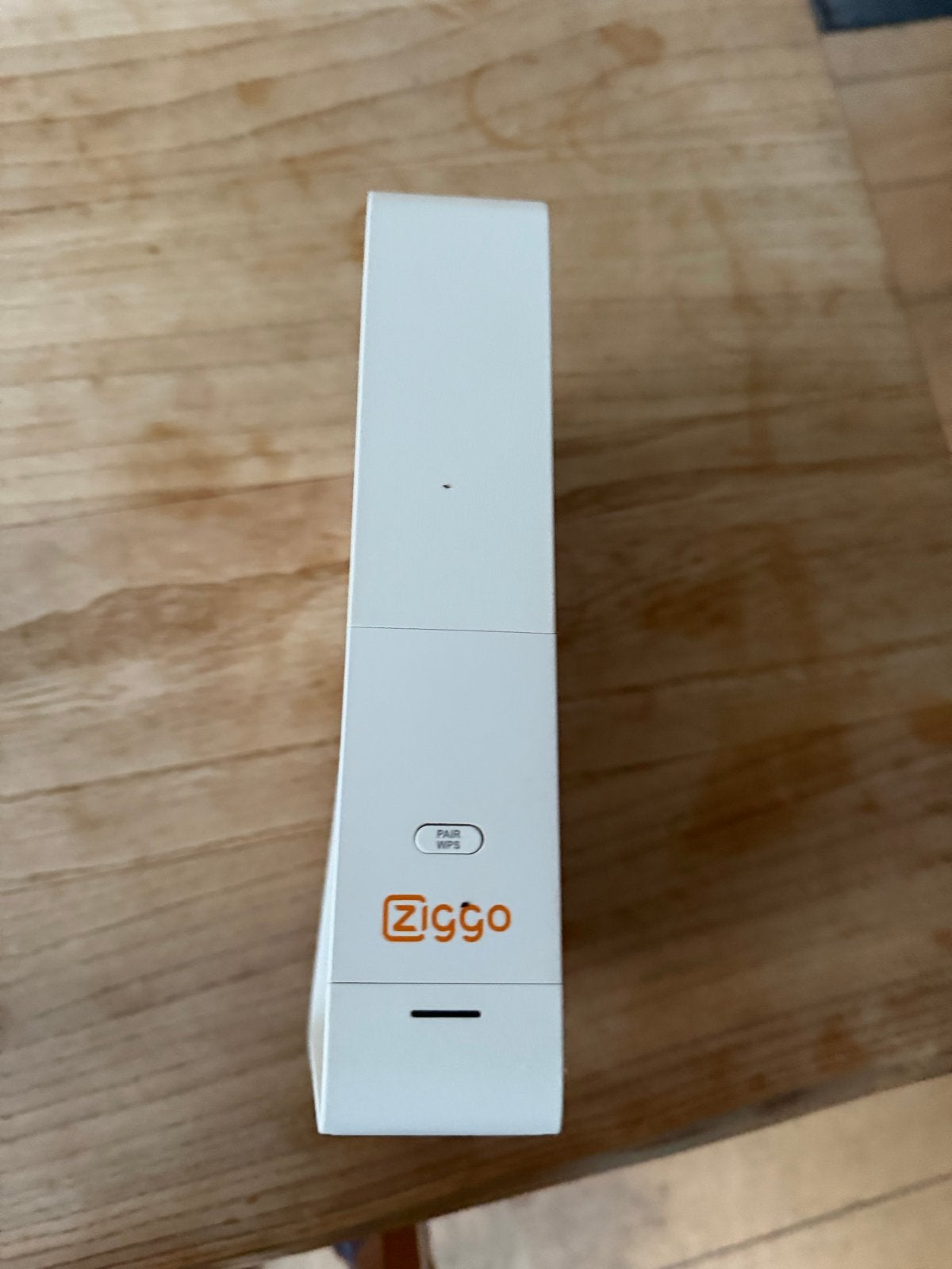 Ziggo Connectbox Router met Modem, Computers en Software, Routers en Modems, Ophalen of Verzenden, Gebruikt, Router met modem