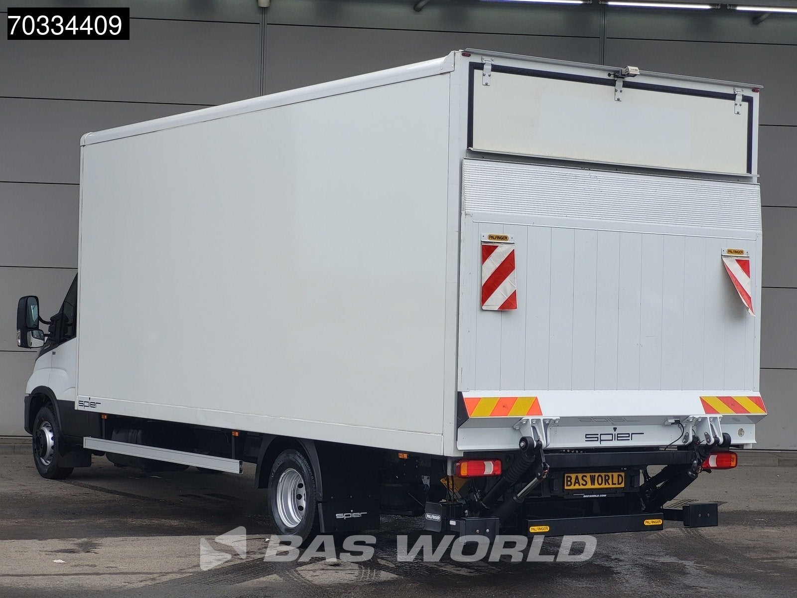 Iveco Daily 72C21 3.0L Automaat 1000KG Laadklep Luchtvering, Automaat, Stof, Gebruikt, Euro 6