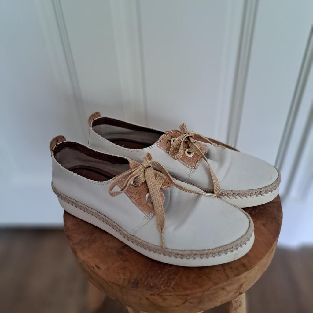 Tamaris schoenen mt 39, Kleding | Dames, Schoenen, Tamaris, Wit, Ophalen of Verzenden, Sneakers of Gympen
