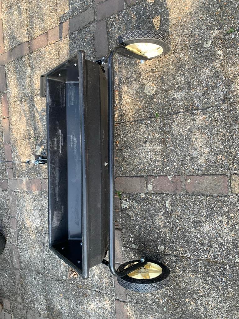 Grasbeluchter / Verticuteermachine voor zitmaaier, Tuin en Terras, Zitmaaiers, Ophalen, Gebruikt, 90 tot 120 cm