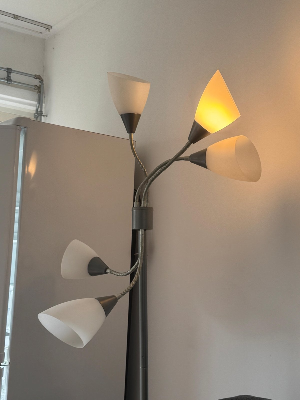 Moderne staande lamp met 5 flexibele armen, Ophalen, Gebruikt, E14 (klein), Metaal