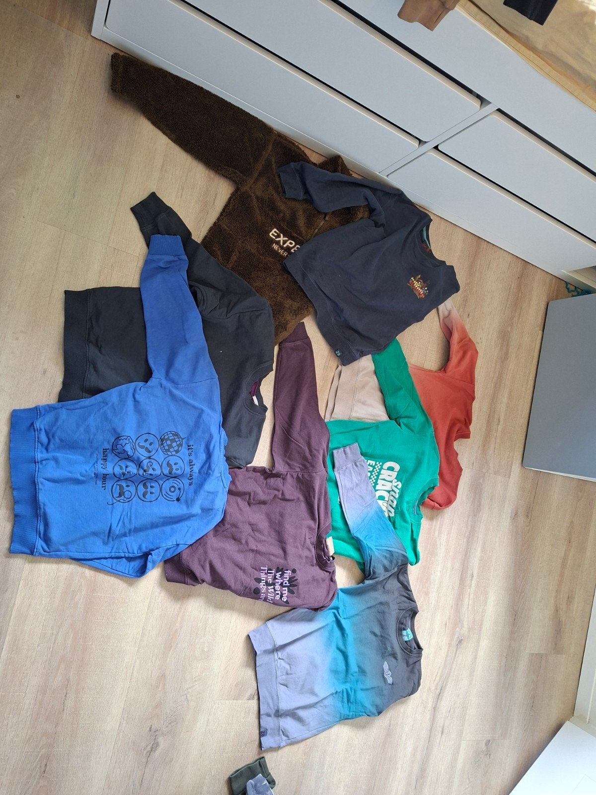 z8 truien 140/146, Ophalen, Zo goed als nieuw, Maat 34 (XS) of kleiner