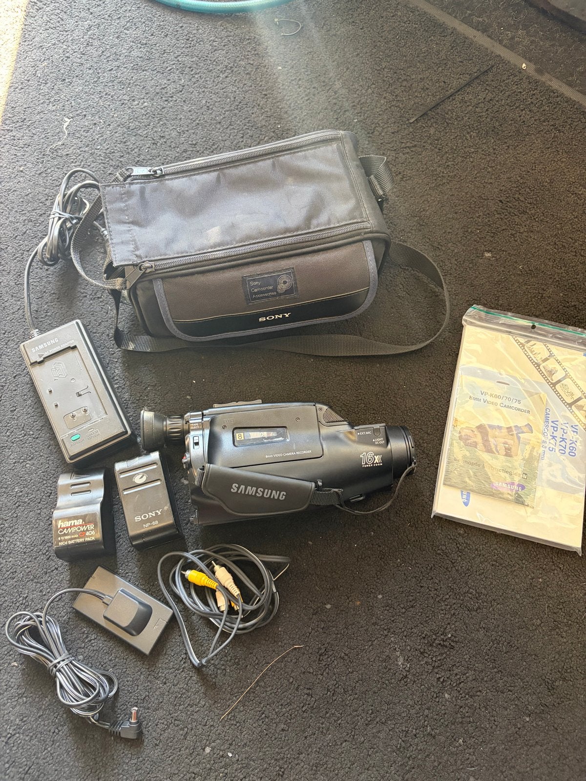 Samsung MyCam K70 8mm Video Camera Recorder met accessoires, 8mm, Geen, Ophalen of Verzenden, Camera